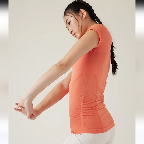 Athleta Tops - ATHLETA seamless tank top size XL